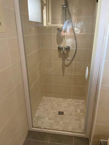 Rénovation de douche après dégât des eaux à Muret Rénovation d'une salle de bain après un dégât des eaux à Muret