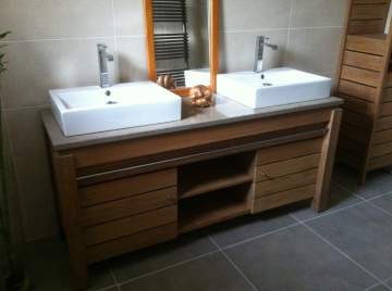 meuble teck et plan marbre Plombier pour rénovation de salle de bain à Portet-sur-Garonne